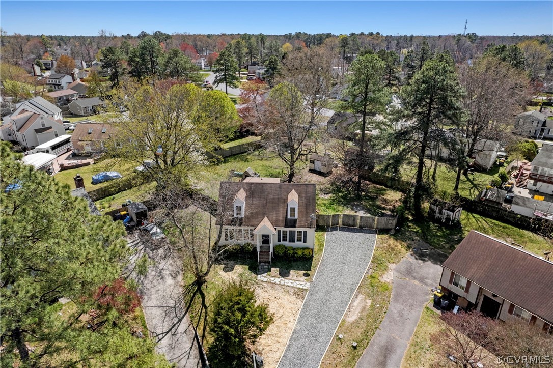 5205 Hallmark Circle Richmond, VA 23234 - Photo 33 of 36 an aerial view of a house with a mountain