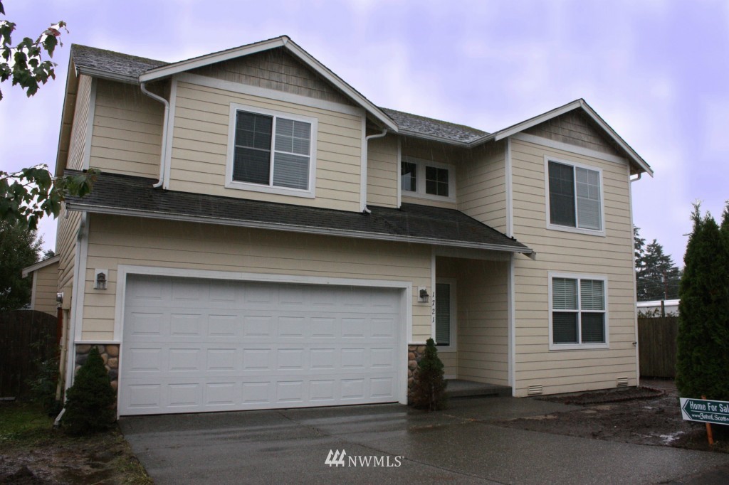 1721 Southeast 30th Place Renton, WA 98055 - Photo 1 of 19 Gallery Image 1