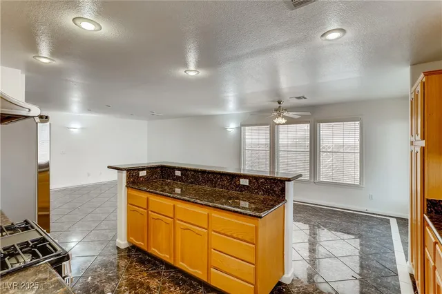 $2,749 | 3981 Erva Street, Las Vegas, NV 89147