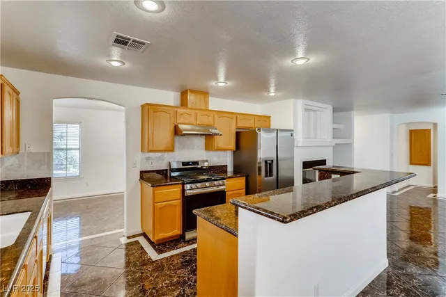 $2,749 | 3981 Erva Street, Las Vegas, NV 89147