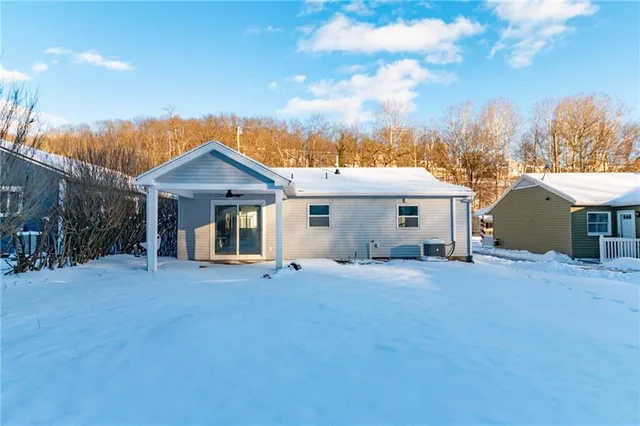 $219,900 | 2873 North Meadow Street, Natrona Heights, PA 15065