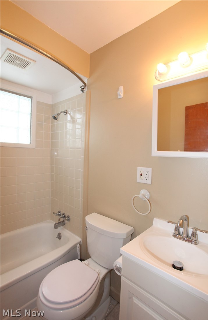 5943 Broadview Road Parma, OH 44134 - Photo 13 of 28