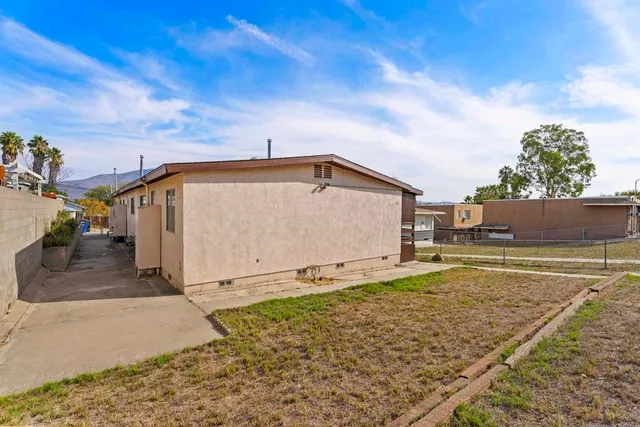 $980,000 | 447 Grand Avenue, Spring Valley, CA 91977