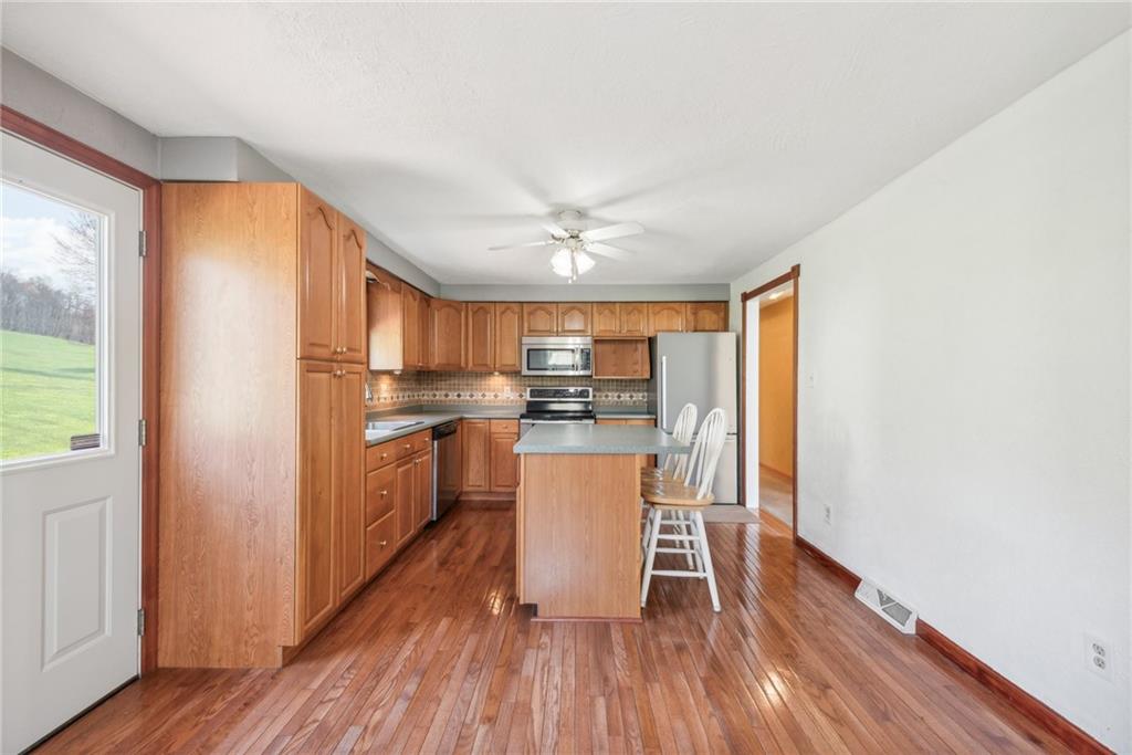 215 Walker Road Apollo, PA 15613 - Photo 8 of 30 Gallery Image 8