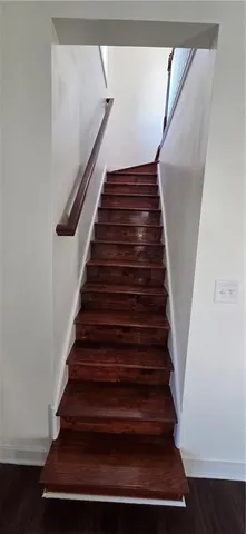 $279,000 | 1047 Quindaro Boulevard, Kansas City, KS 66104