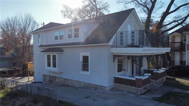 $279,000 | 1047 Quindaro Boulevard, Kansas City, KS 66104