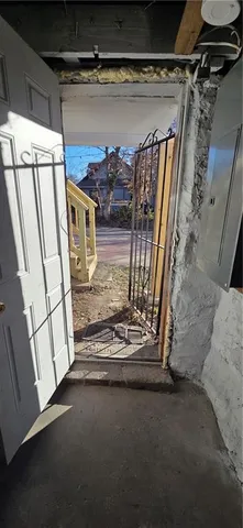 $279,000 | 1047 Quindaro Boulevard, Kansas City, KS 66104