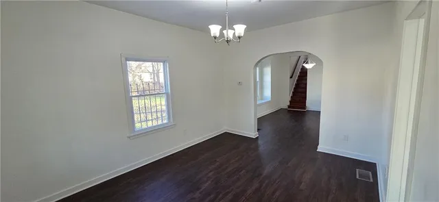 $279,000 | 1047 Quindaro Boulevard, Kansas City, KS 66104