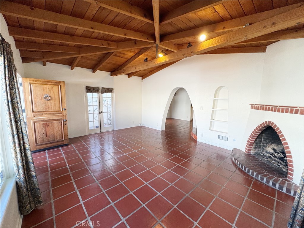 1211 West Bay Avenue Newport Beach, CA 92661 - Photo 5 of 29 a view of a livingroom with furniture and window