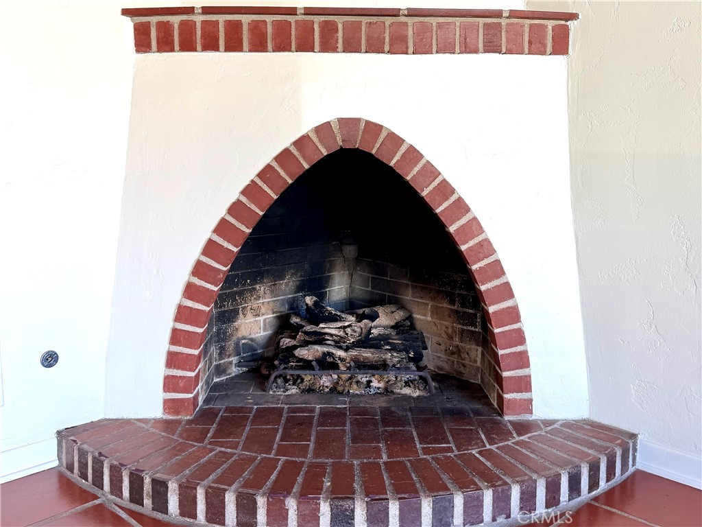 1211 West Bay Avenue Newport Beach, CA 92661 - Photo 6 of 29 a front view of a house