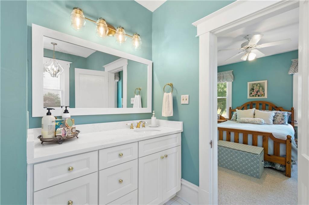 870 East McMurray Road Venetia, PA 15367 - Photo 15 of 25 Gallery Image 15