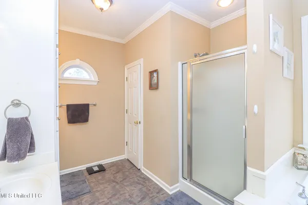 $327,000 | 1230 Misty Lane, Terry, MS 39170