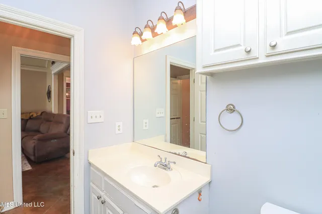 $327,000 | 1230 Misty Lane, Terry, MS 39170