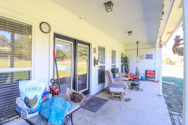 $327,000 | 1230 Misty Lane, Terry, MS 39170