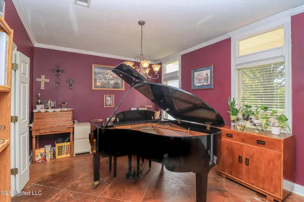 $327,000 | 1230 Misty Lane, Terry, MS 39170