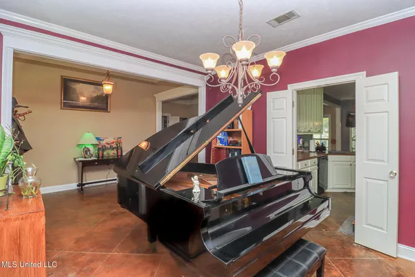 $327,000 | 1230 Misty Lane, Terry, MS 39170