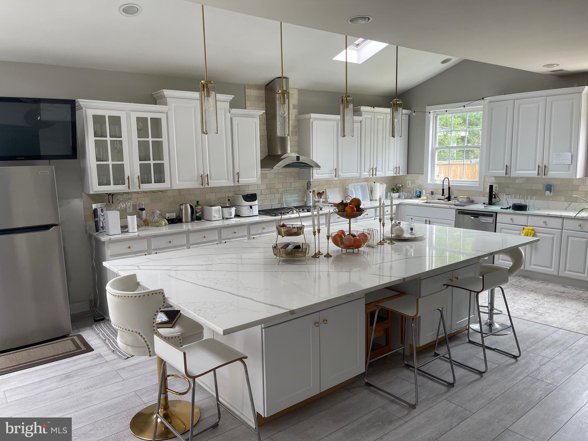 12530 Popes Head Road Clifton, VA 20124 - Photo 1 of 11