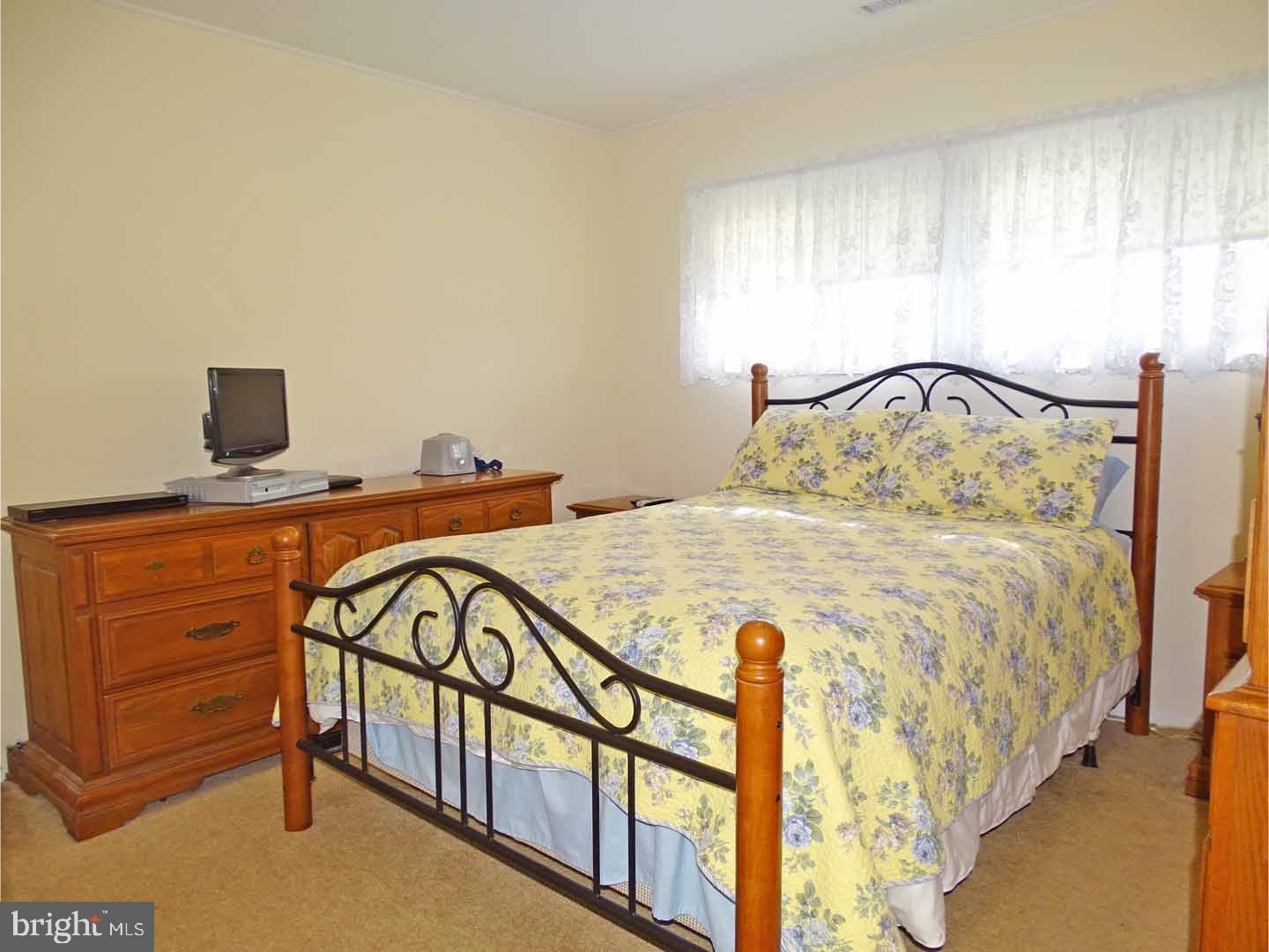 59 Harrow Road Levittown, PA 19056 - Photo 13 of 23 Bedroom - Main