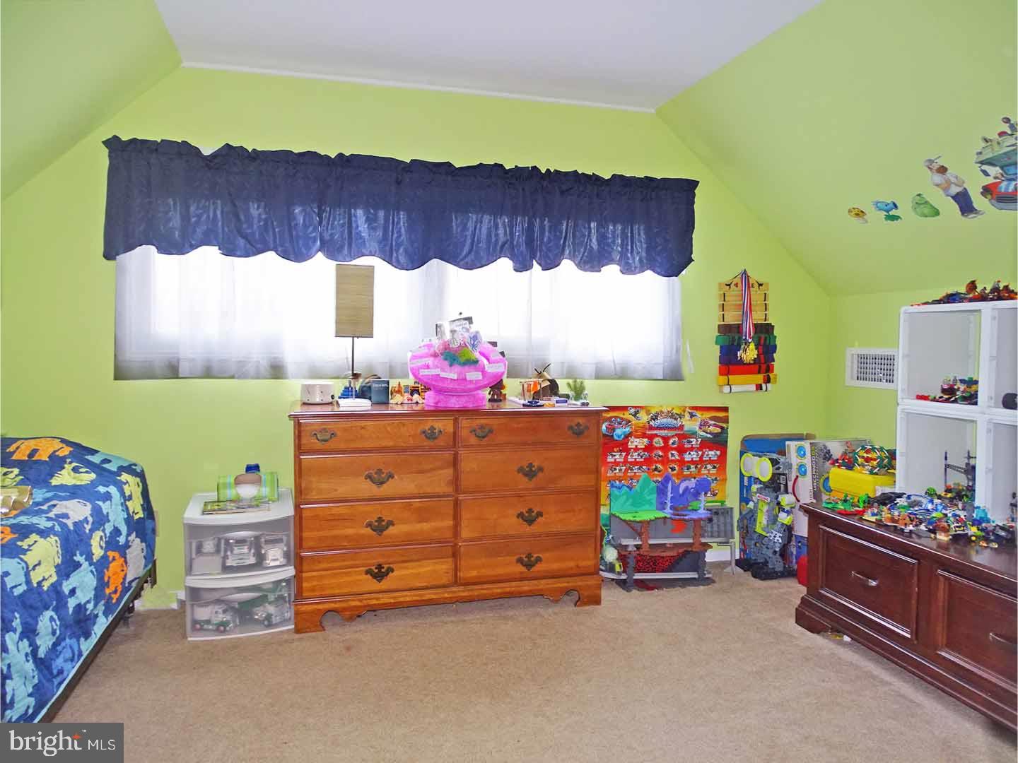 59 Harrow Road Levittown, PA 19056 - Photo 16 of 23 Bedroom 2