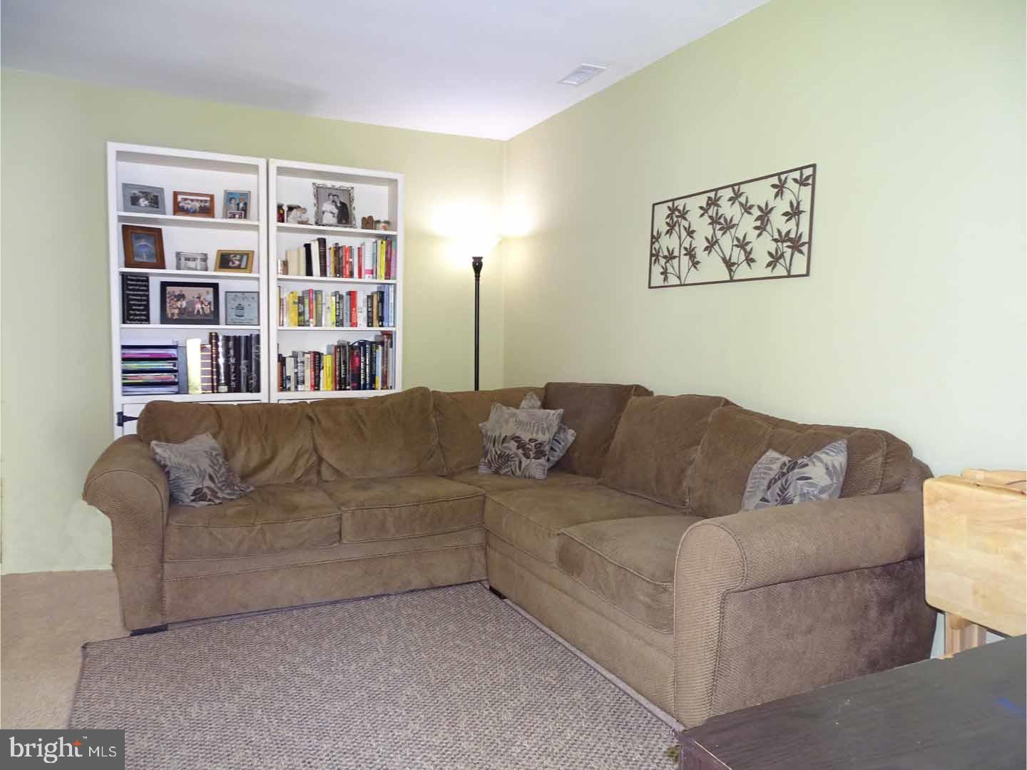 59 Harrow Road Levittown, PA 19056 - Photo 9 of 23 Family Room