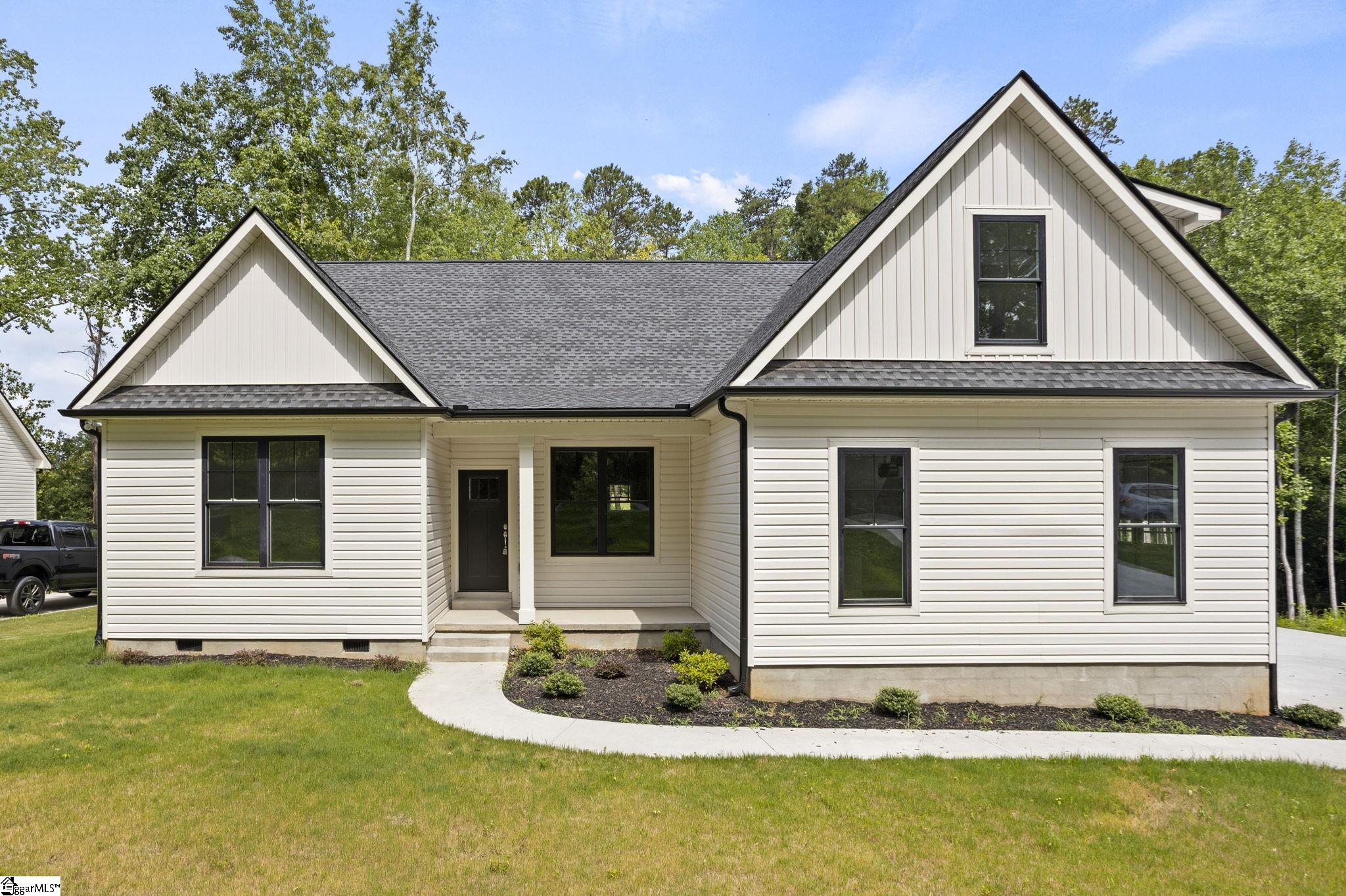 35 Duncan Road Travelers Rest, SC 29690 - Photo 1 of 36 Gallery Image 1
