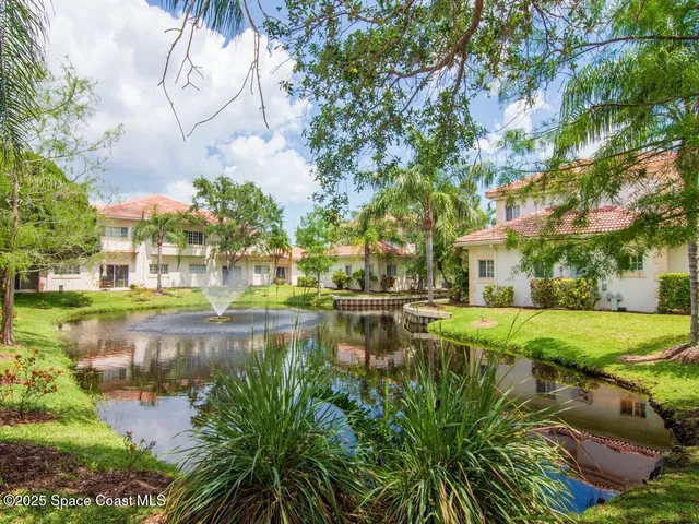 a view of lake view with houses