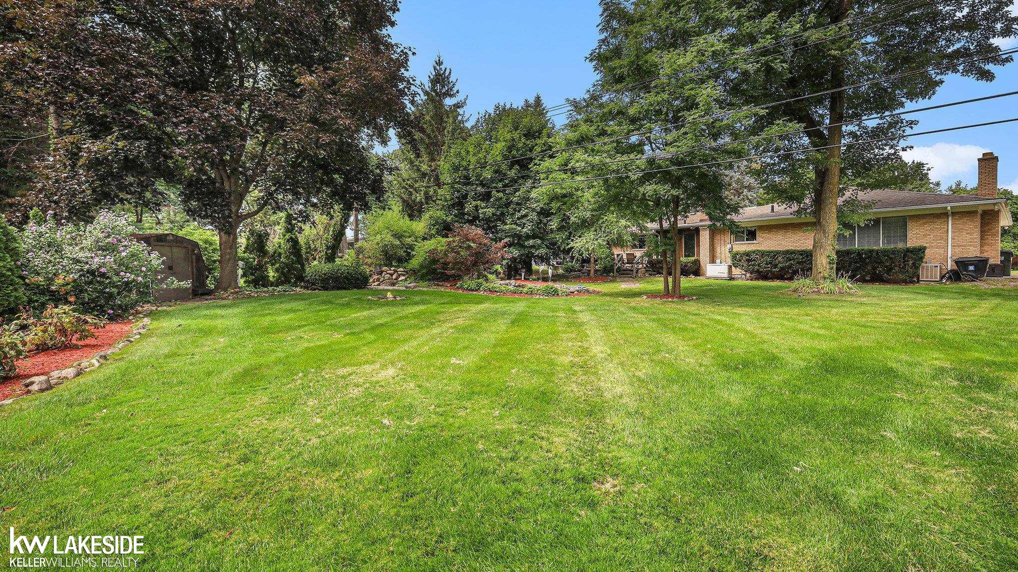 185 Montmorency Road Rochester Hills, MI 48307 - Photo 25 of 26