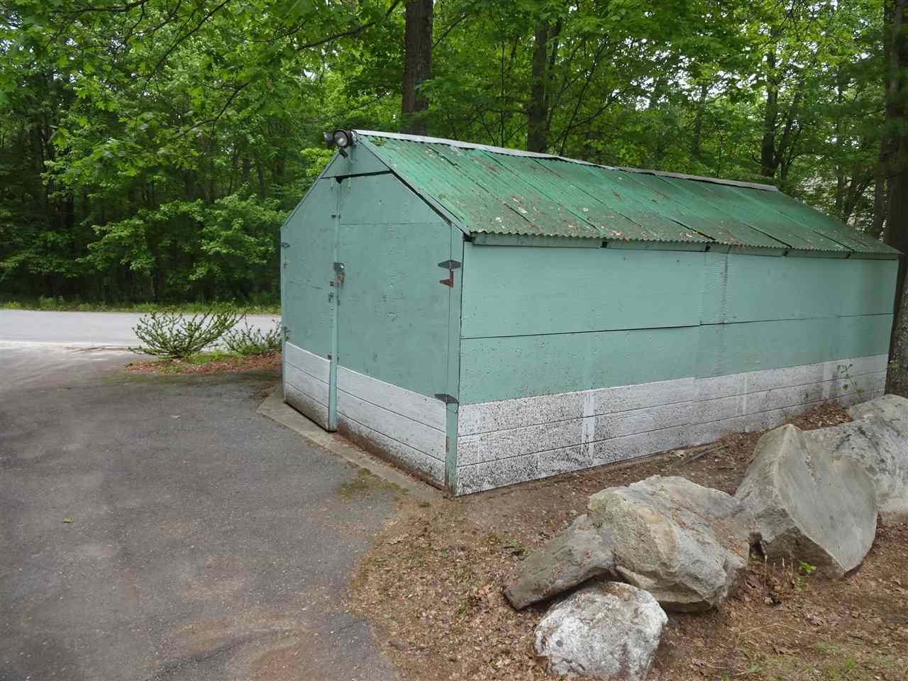 10 Old Coach Road Londonderry, NH 03053 - Photo 17 of 29