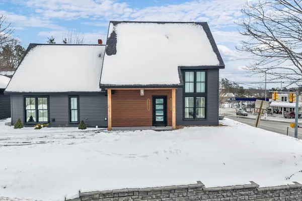 $524,900 | 3 Main Street, Bucksport, ME 04416