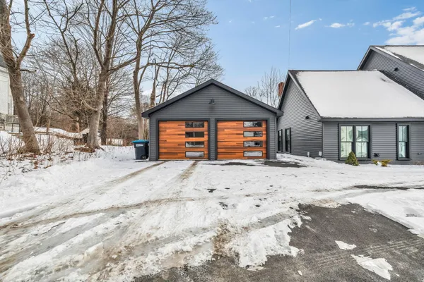 $524,900 | 3 Main Street, Bucksport, ME 04416