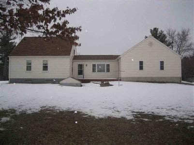 1185 West Cook Road Grand Blanc, MI 48439 - Photo 6 of 9 20230375-5.JPG