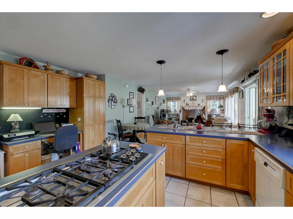 47 Cross Road Henniker, NH 03242 - Photo 21 of 36 Gallery Image 21