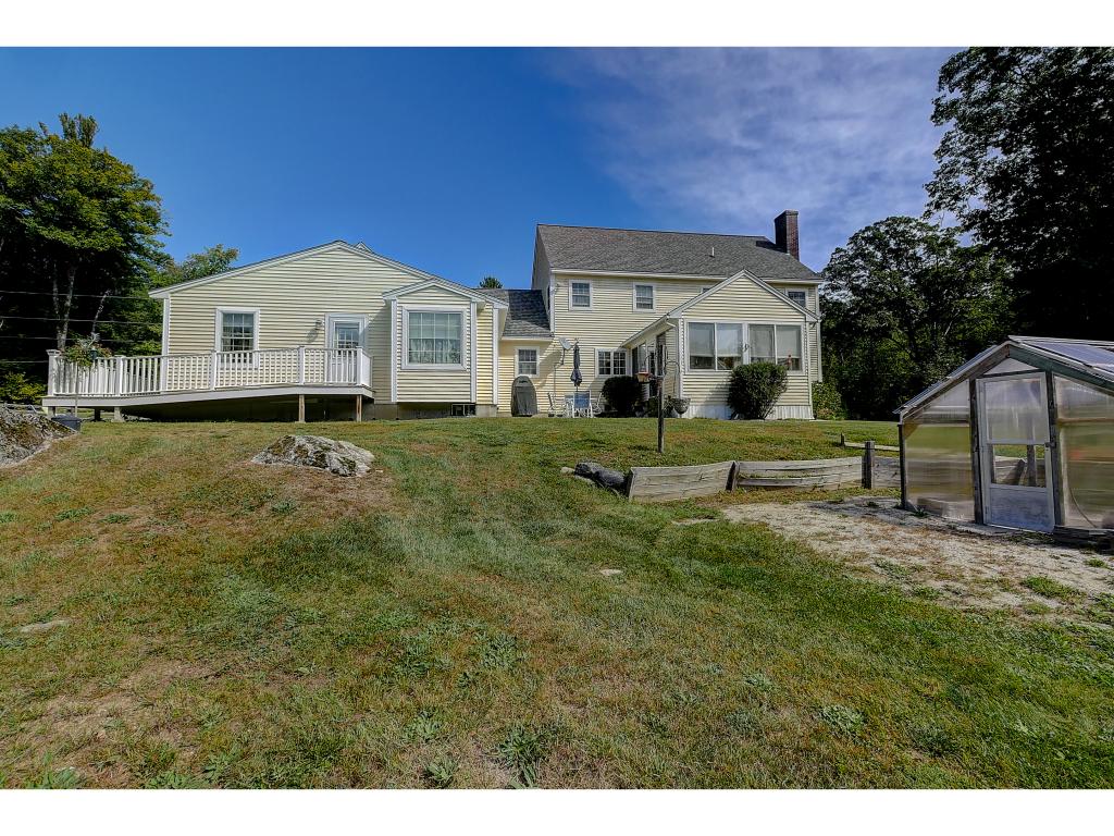 47 Cross Road Henniker, NH 03242 - Photo 8 of 36 Gallery Image 8