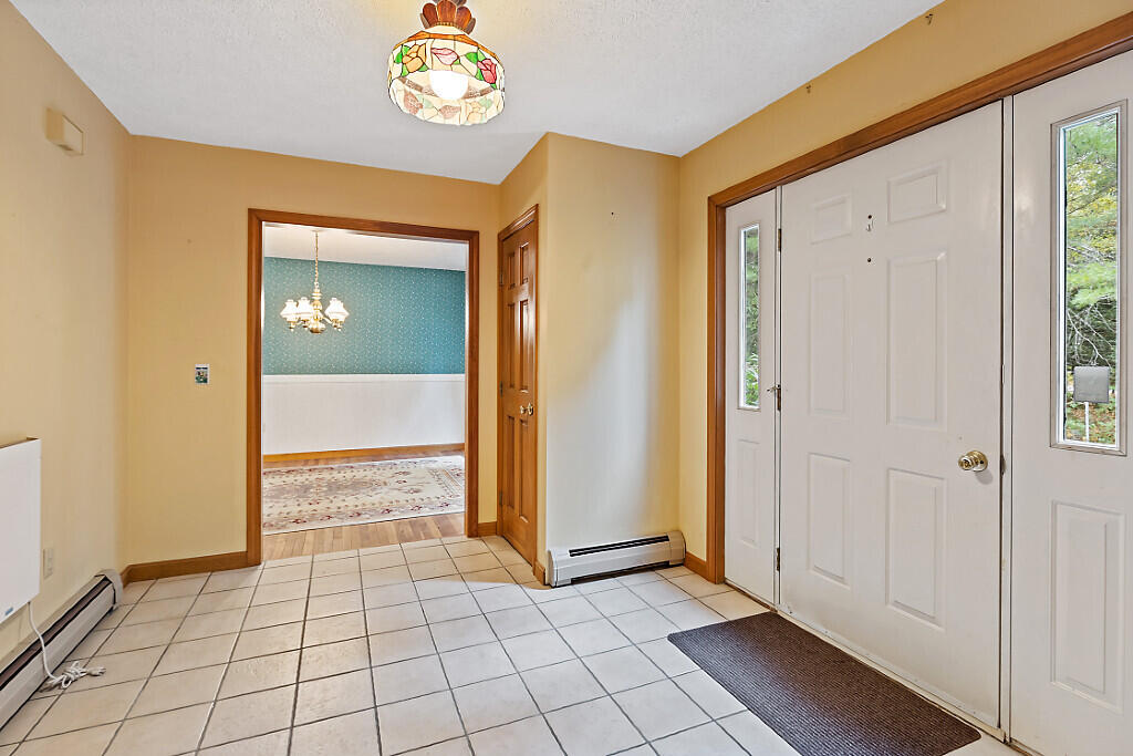 42 Stoney Acres Road Pittston, ME 04345 - Photo 5 of 70 5