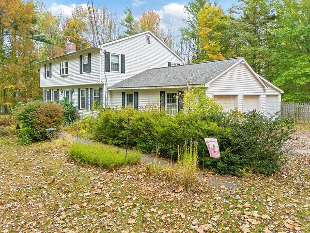 $489,000 | 42 Stoney Acres Road, Pittston, ME 04345