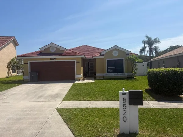 $4,400 | 8520 Tourmaline Boulevard, Boynton Beach, FL 33472