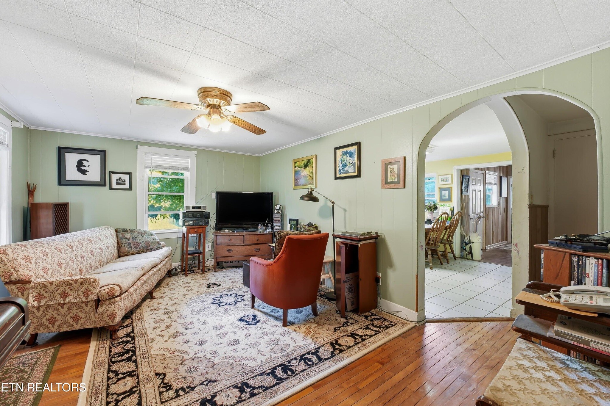 9613 Norris Freeway Heiskell, TN 37754 - Photo 4 of 60