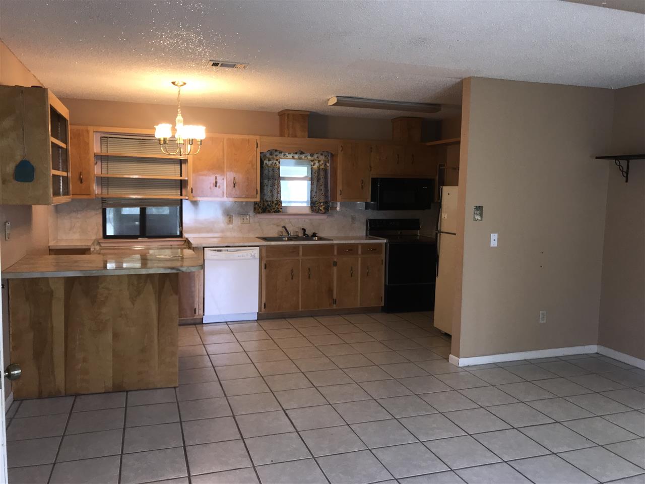 603 West Marigold Avenue Foley, AL 36535 - Photo 3 of 14