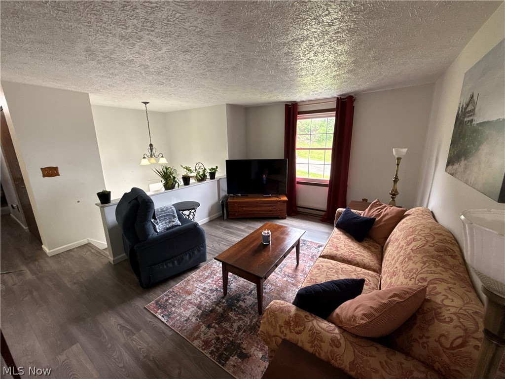 191 Ridgeland Drive Toronto, OH 43964 - Photo 2 of 21