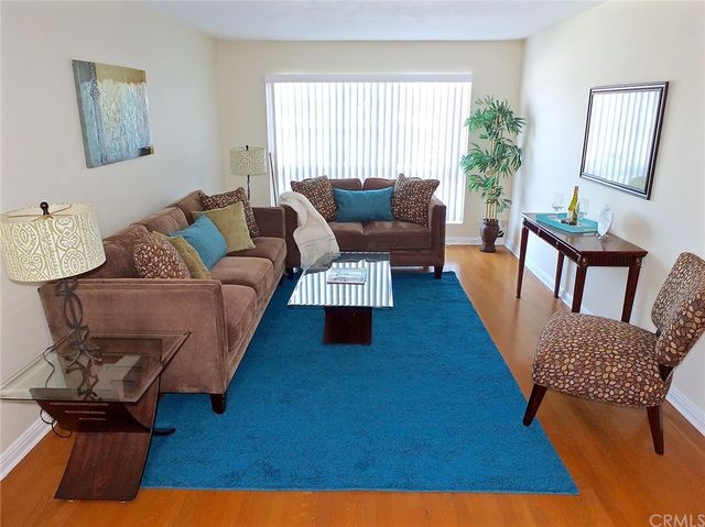 $289,900 | 5585 Pacific Coast Highway, Unit 158, Long Beach, CA 90804