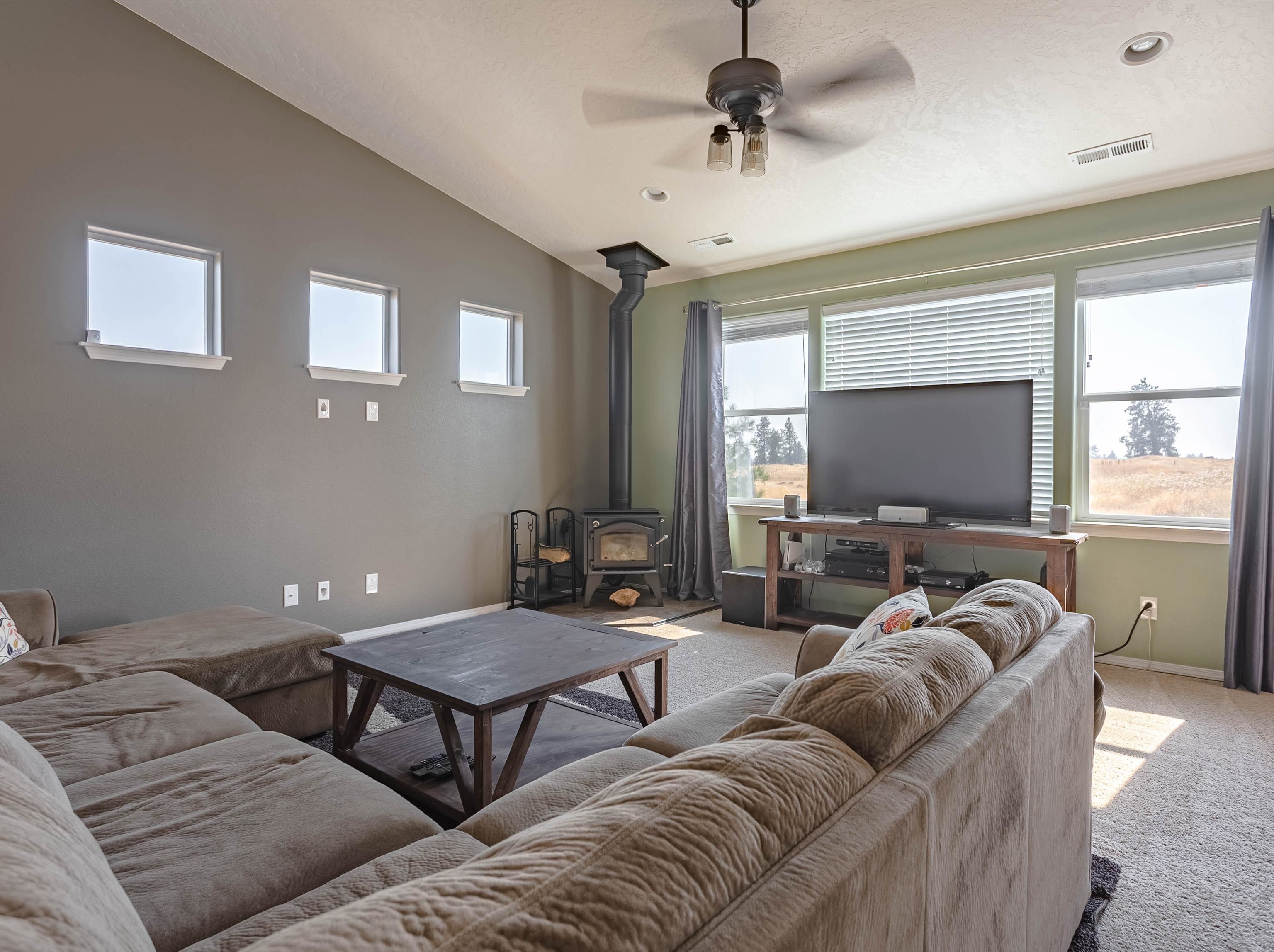 19604 South Harrison Road Edwall, WA 99008 - Photo 10 of 28