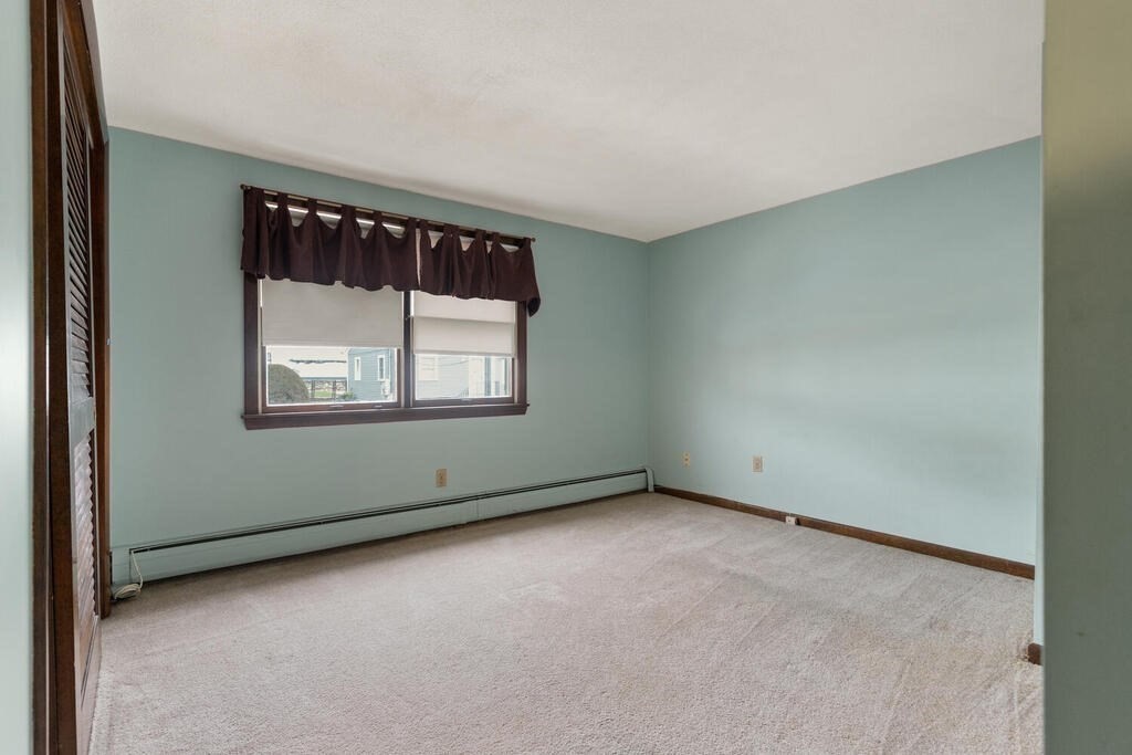 148 Ridge Road Revere, MA 02151 - Photo 20 of 31 an empty room with a window