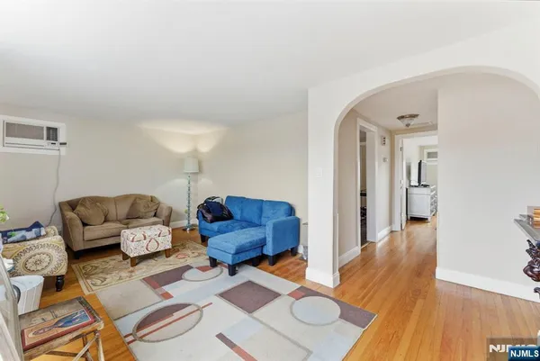 $849,000 | 554 Kingsland Avenue, Lyndhurst, NJ 07071