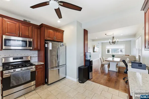 $849,000 | 554 Kingsland Avenue, Lyndhurst, NJ 07071