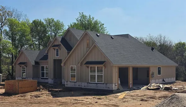 $635,465 | 511 Pernell Court, Weatherford, TX 76087