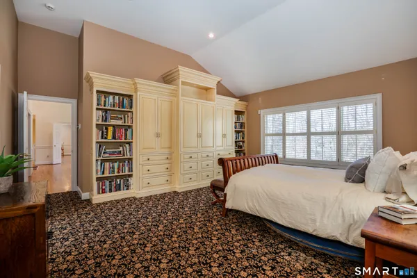 $599,000 | 3 Shirecrest, Unit 3, Avon, CT 06001