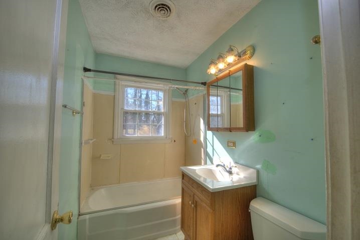 252 River Road Waynesboro, VA 22980 - Photo 6 of 23 Gallery Image 6