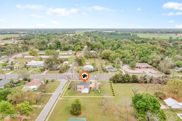 $324,500 | 5349 10th Street, Malone, FL 32445