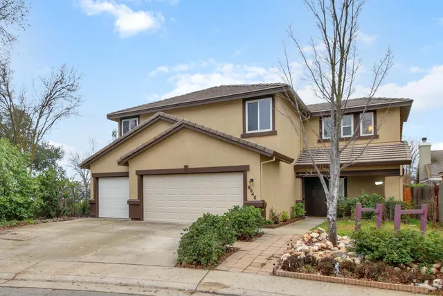 $695,000 | 8545 Dewberry Way, Elk Grove, CA 95624