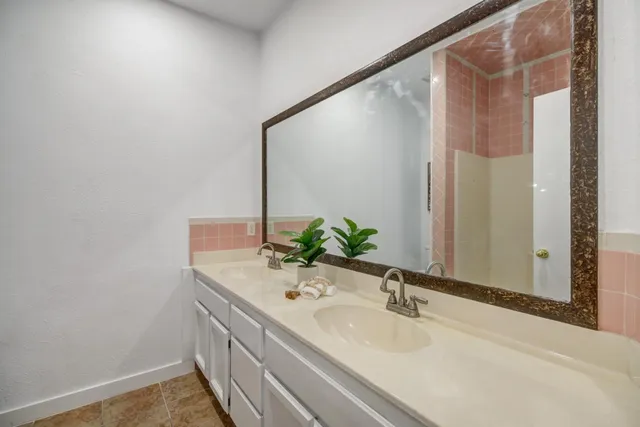 $695,000 | 8545 Dewberry Way, Elk Grove, CA 95624